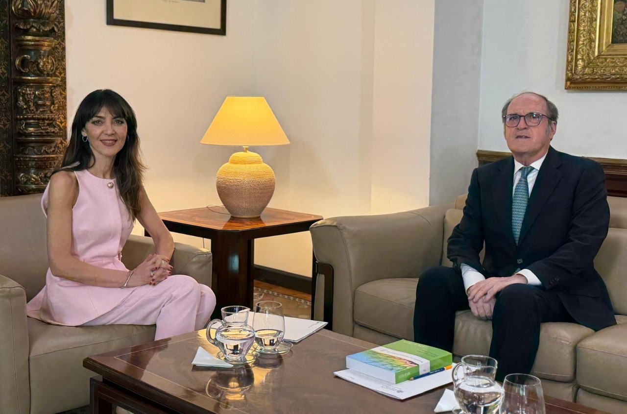 La presidenta del Consell de Transparència, Concepción Campos, i el Defensor del Poble, Ángel Gabilondo