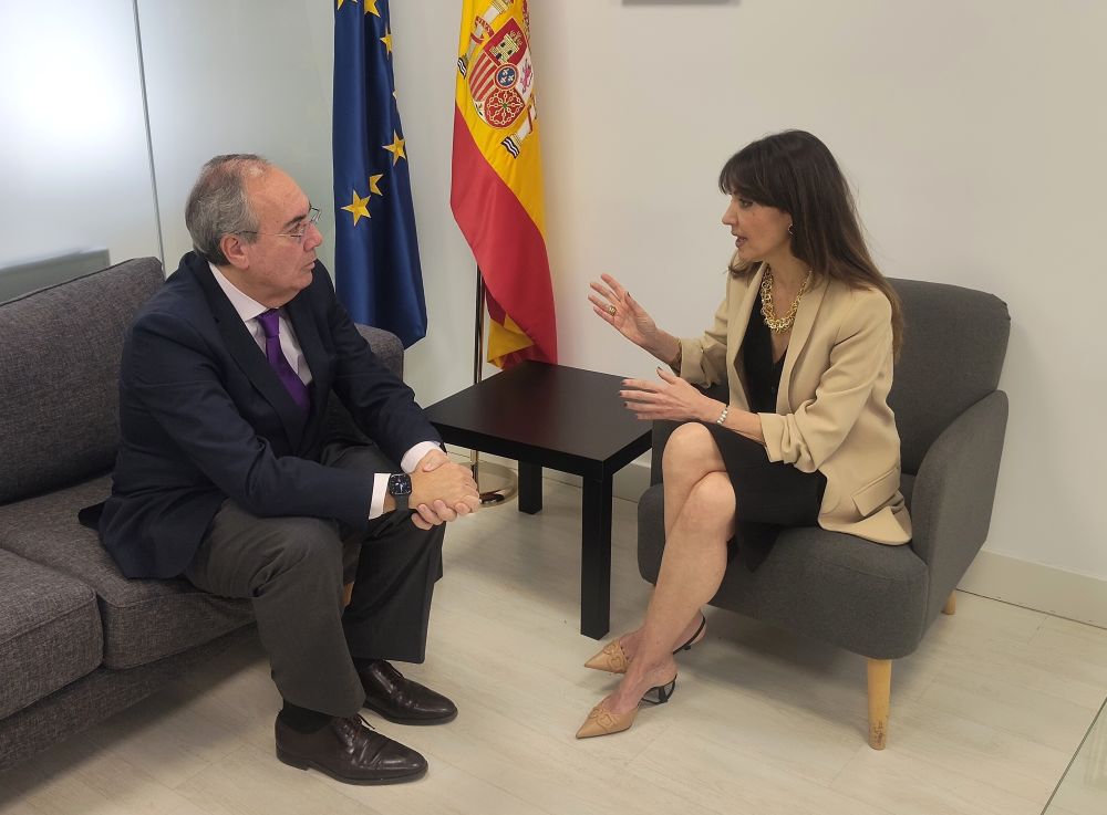 El presidente del Consejo de Transparencia de Madrid y la presidenta del Consejo de Transparencia y Buen Gobierno 