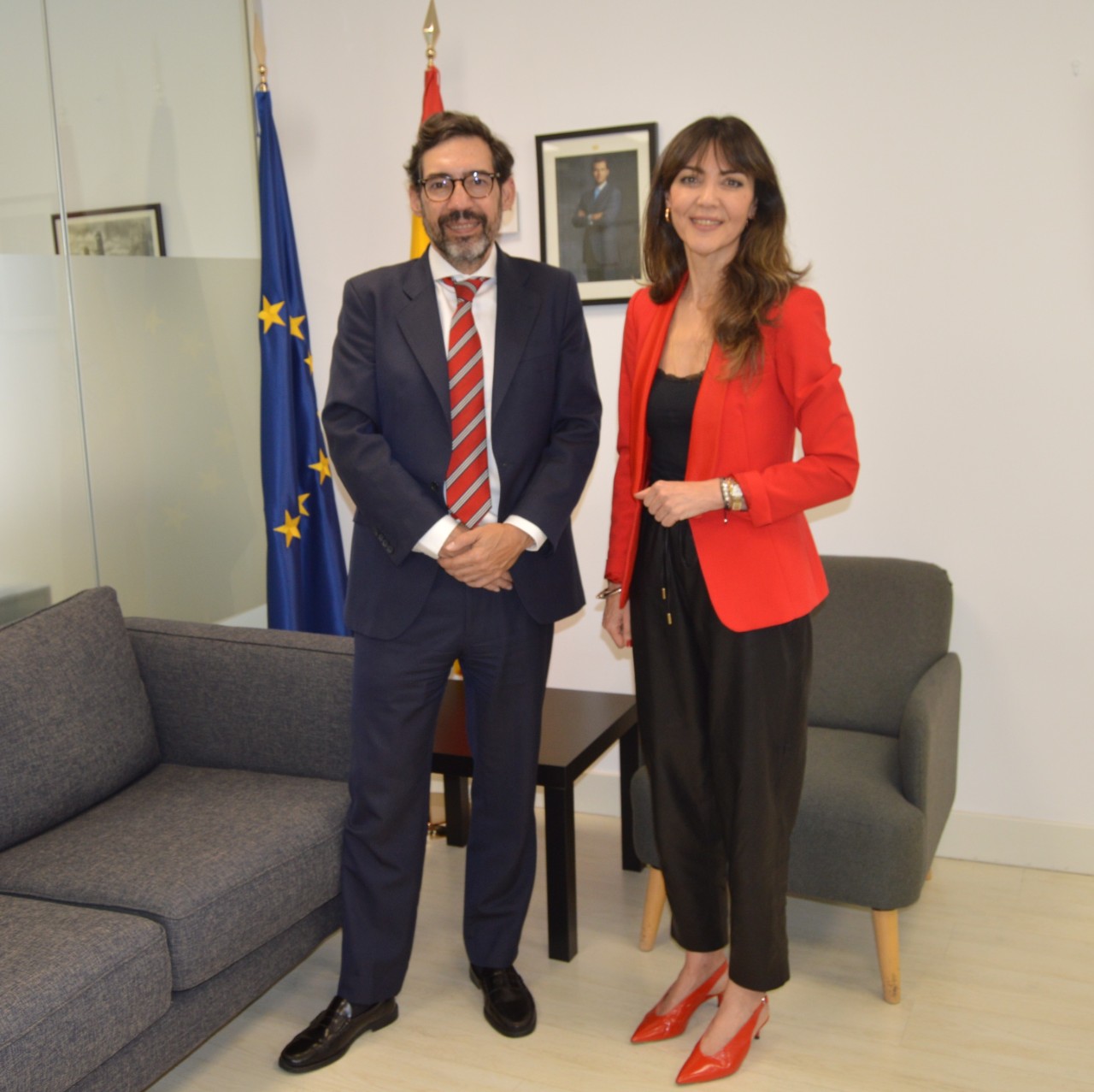 The director of the INAP, Manuel Pastor, and the president of the Transparency Council, Concepción Campos