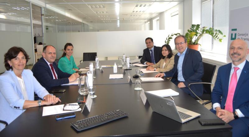 Membros da A Comisión de Transparencia e Bo Goberno