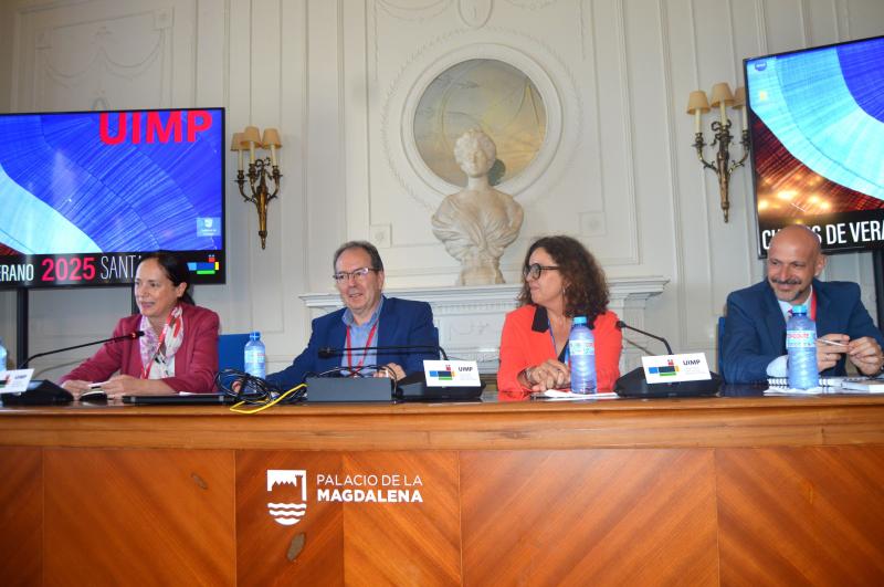 Foto de clausura de UIMP