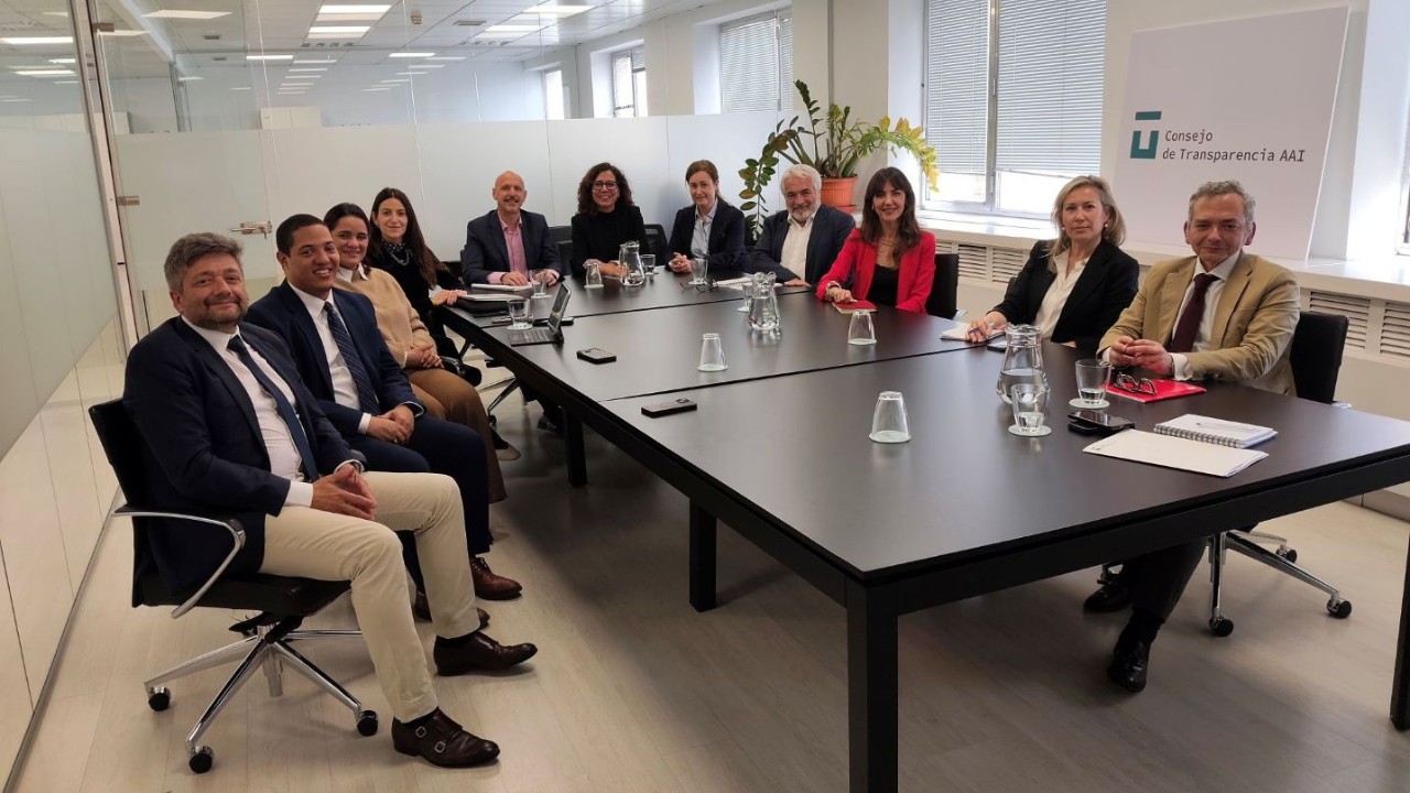 Reunió amb la Direcció General d'Ètica i Integritat Governamental de la República Dominicana